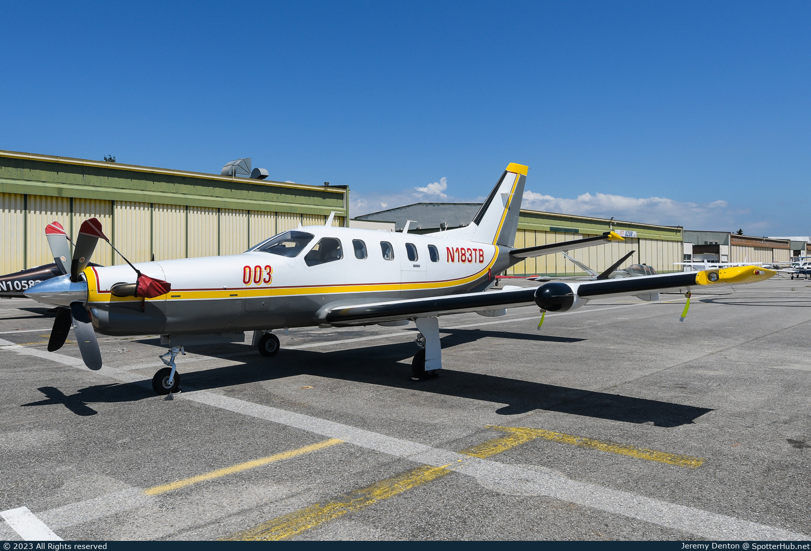 Photo of N183TB - SOCATA TBM 700 operated by Private