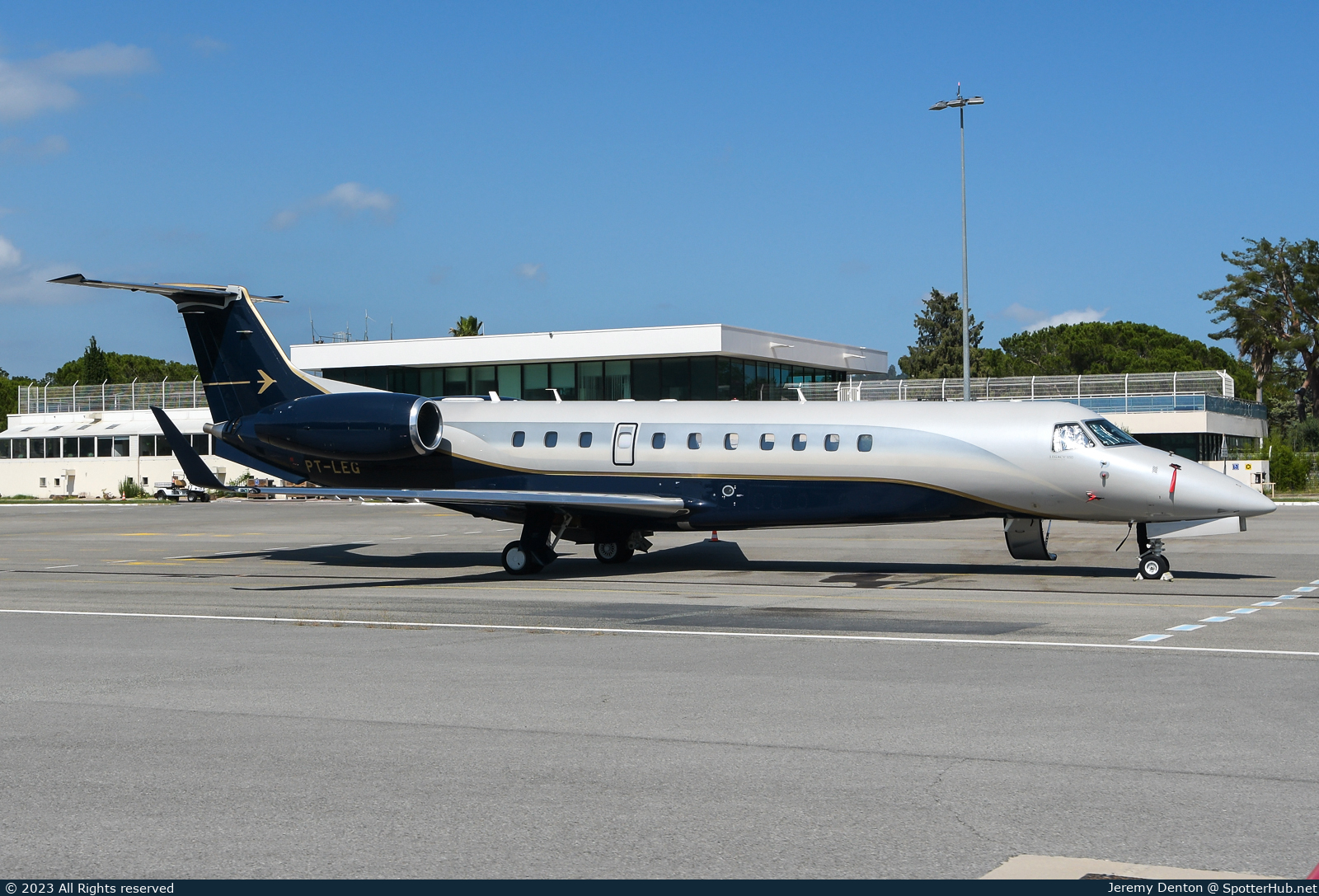 Photo of PT-LEG - Embraer Legacy 650 operated by Private