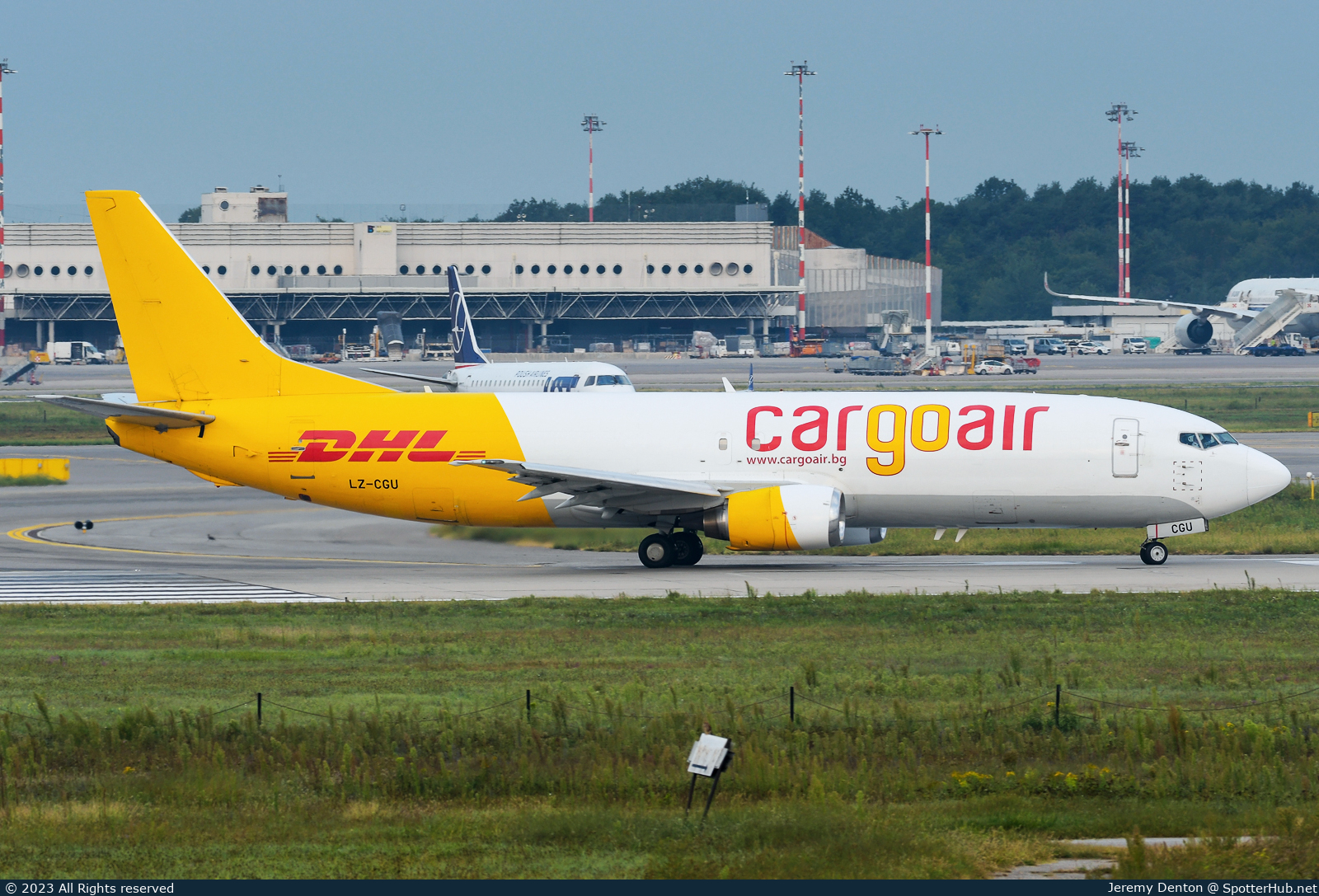 Photo of LZ-CGU - Boeing 737-448(SF) operated by Cargoair