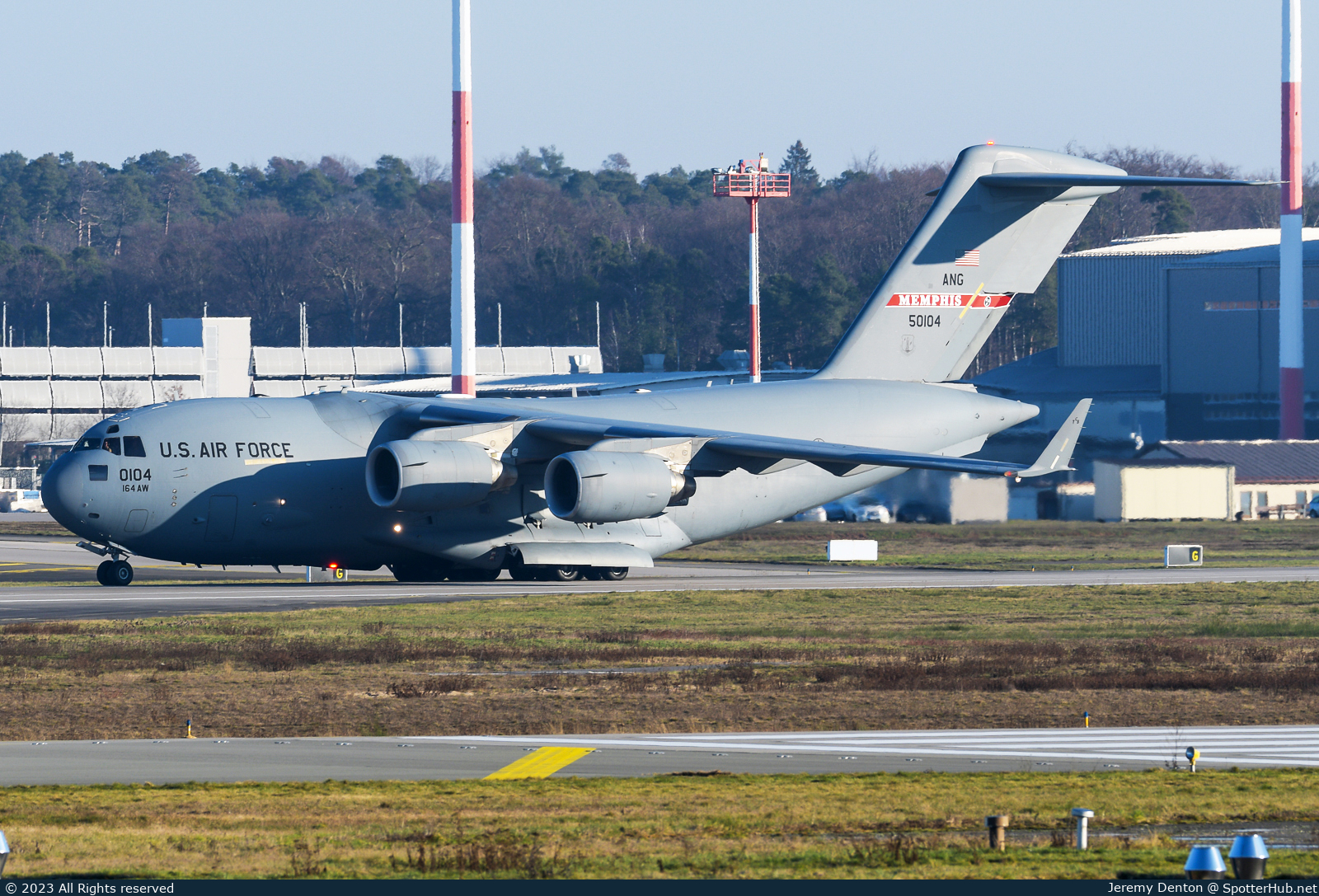 Photo of 95-0104 - McDonnell Douglas C-17A Globemaster III operated by US Air Force