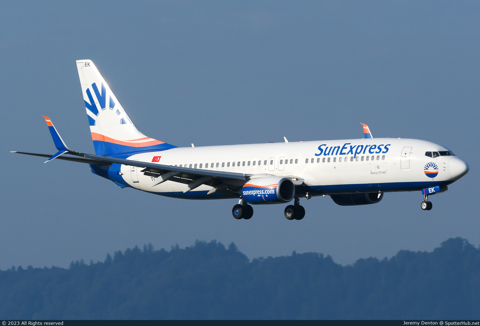 Photo of TC-SEK - Boeing 737-8HC operated by SunExpress