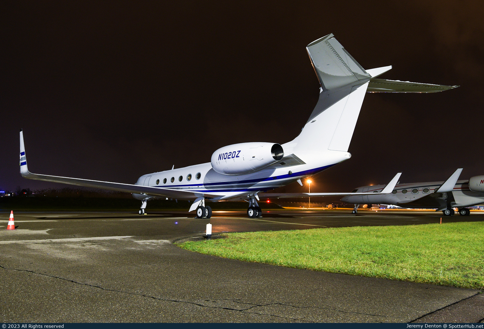 Photo of N102DZ - Gulfstream GV operated by Prime Jet