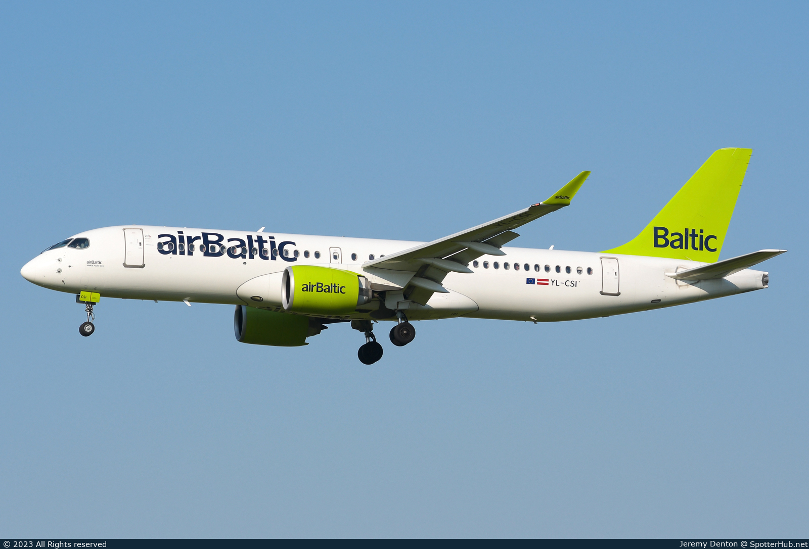 Photo of YL-CSI - Airbus A220-300 operated by airBaltic