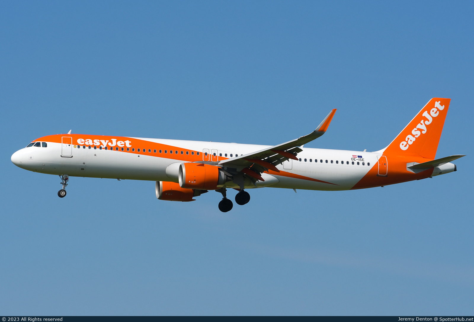 Photo of OE-ISE - Airbus A321-251NX operated by easyJet Europe
