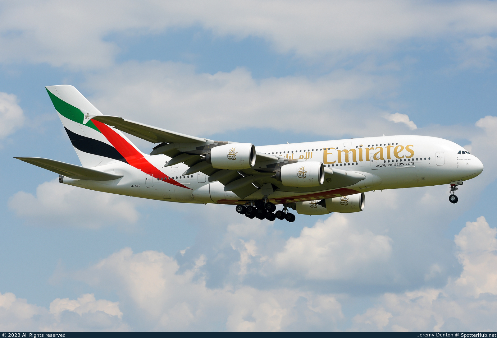 Photo of A6-EUC - Airbus A380-861 operated by Emirates