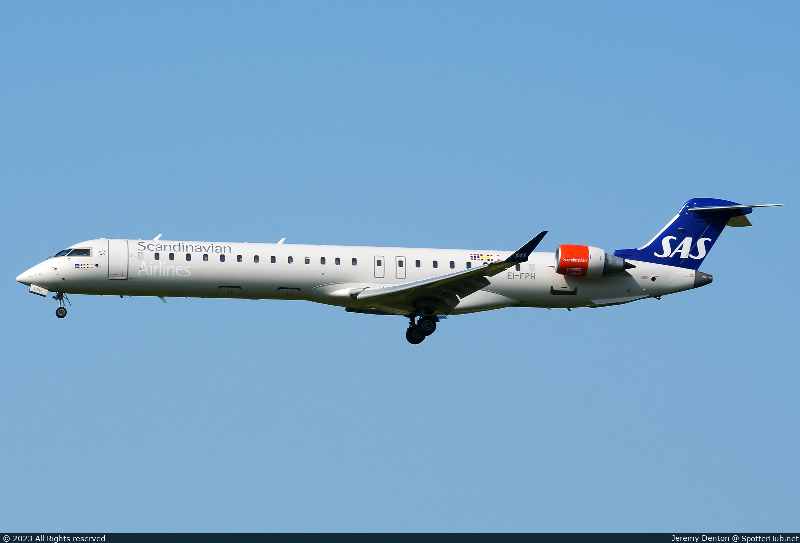 Photo of EI-FPH - Bombardier CRJ-900LR operated by SAS Scandinavian Airlines (opb CityJet)