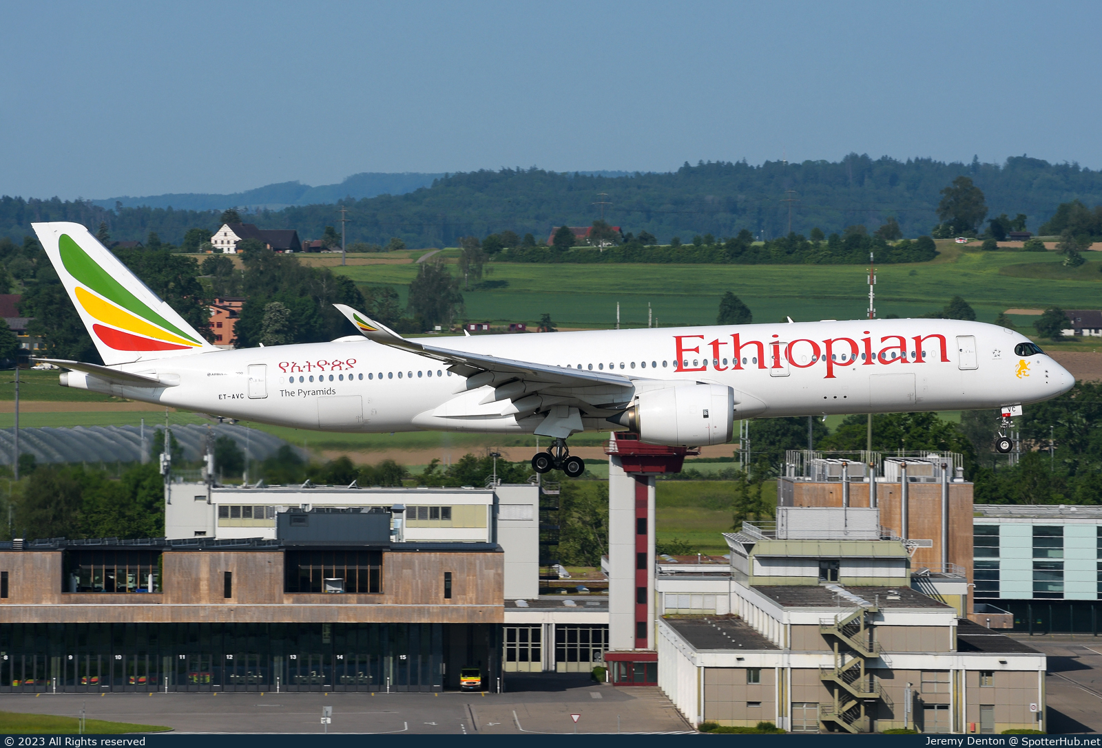 Photo of ET-AVC - Airbus A350-941 operated by Ethiopian Airlines