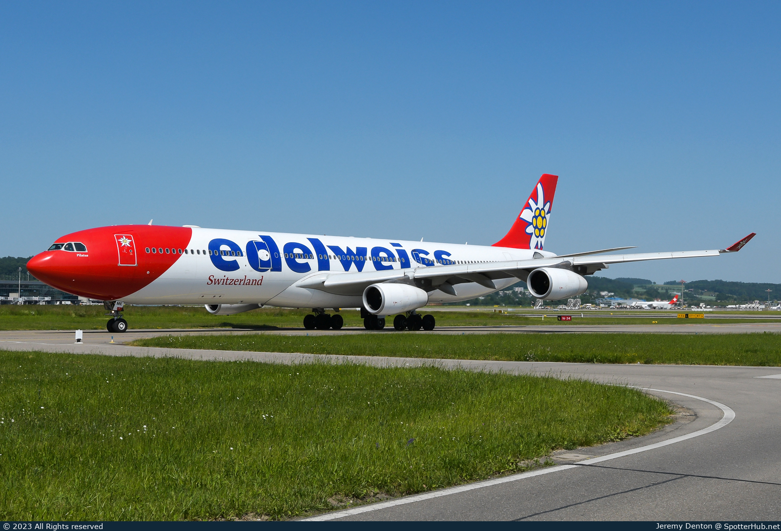 Photo of HB-JME - Airbus A340-313 operated by Edelweiss Air