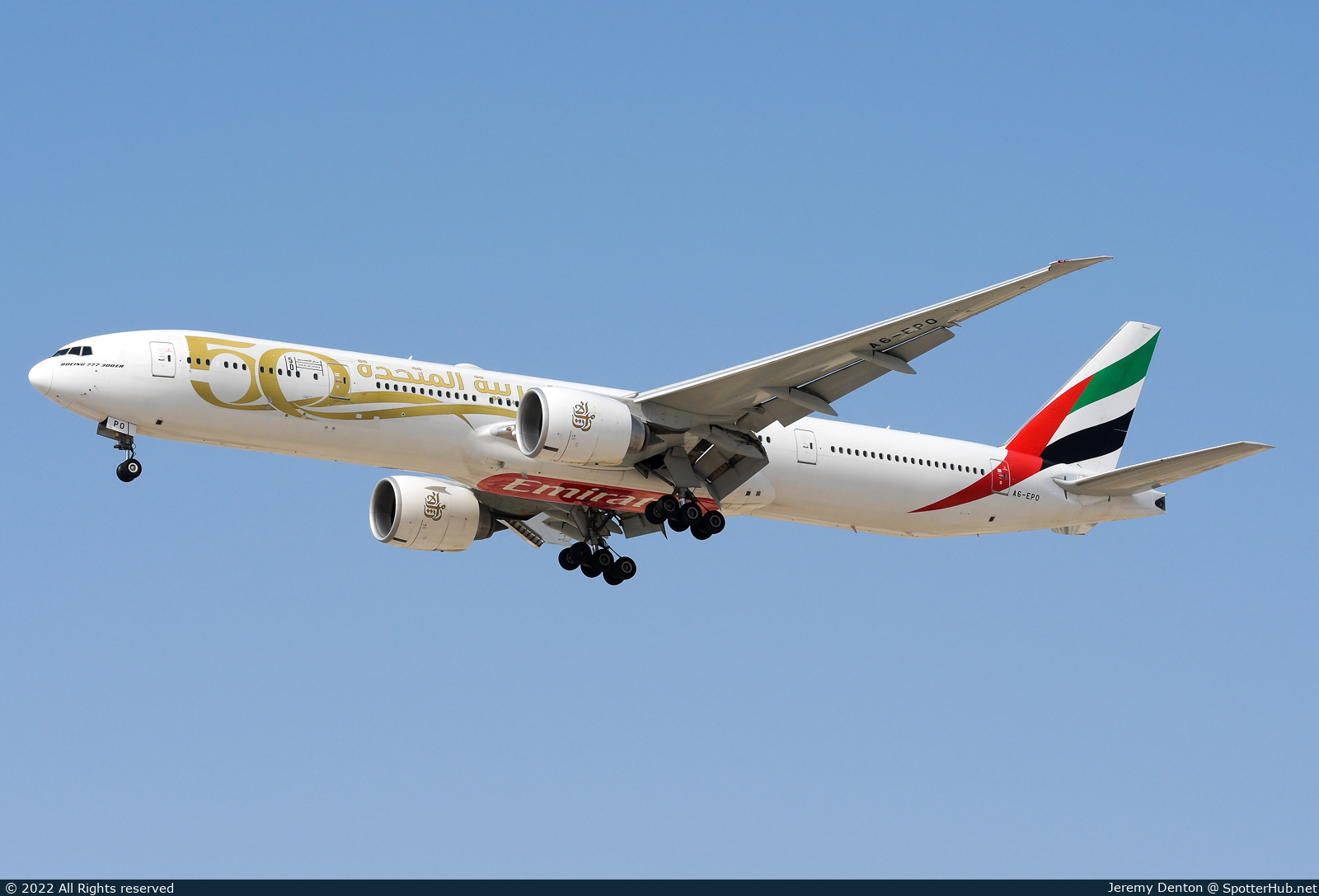Photo of A6-EPO - Boeing 777-31H(ER) operated by Emirates