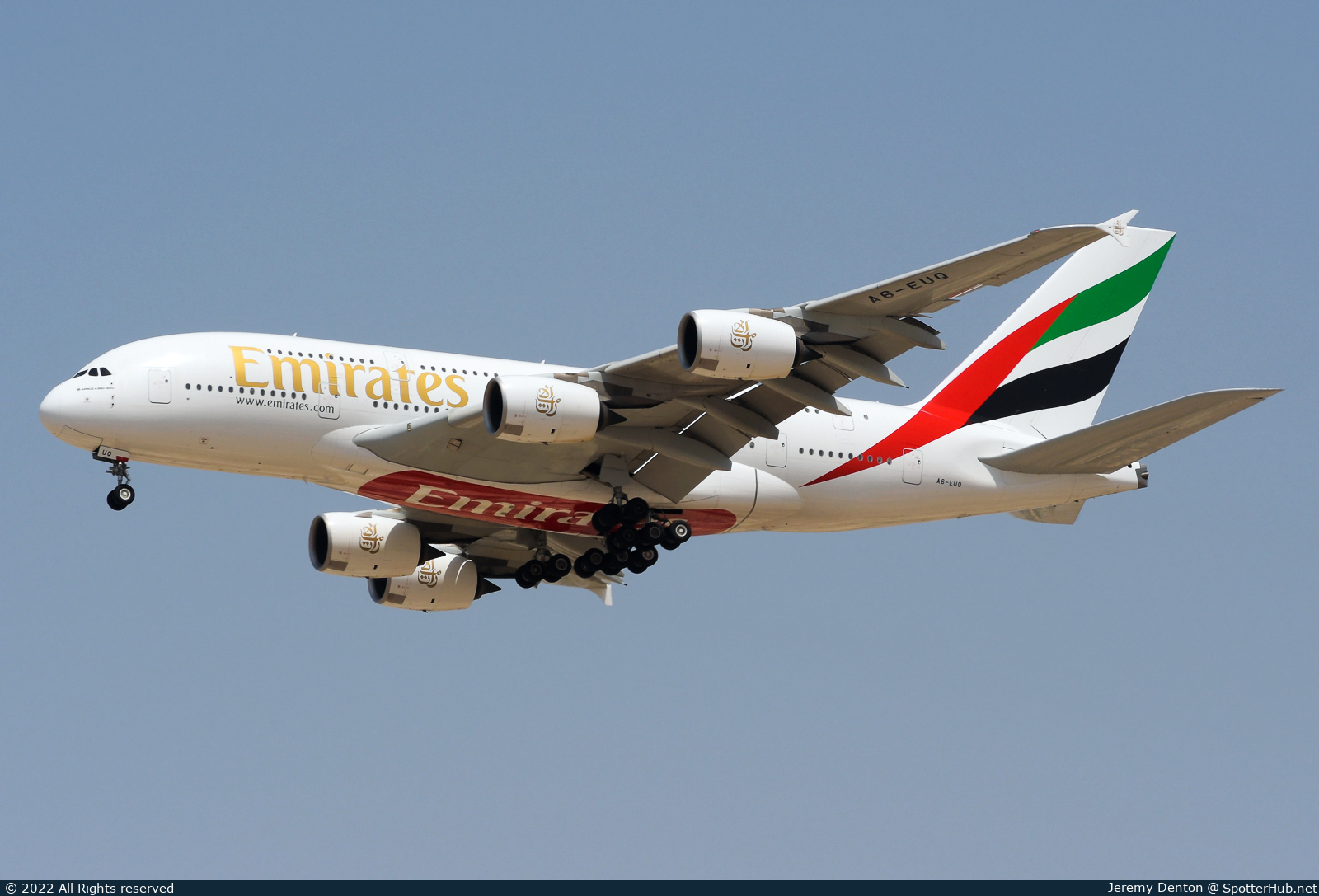 Photo of A6-EUQ - Airbus A380-842 operated by Emirates