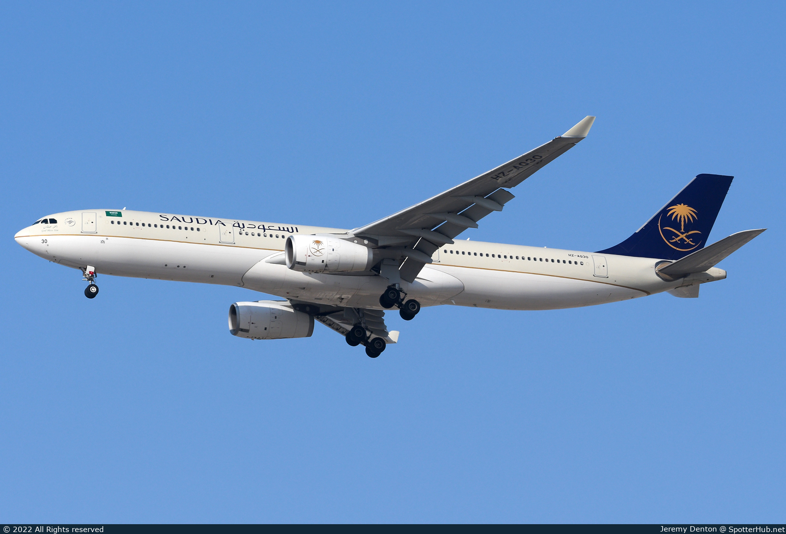 Photo of HZ-AQ30 - Airbus A330-343 operated by Saudia
