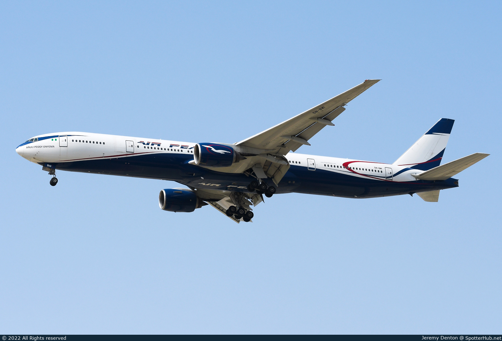 Photo of 5N-BWI - Boeing 777-312 operated by Air Peace