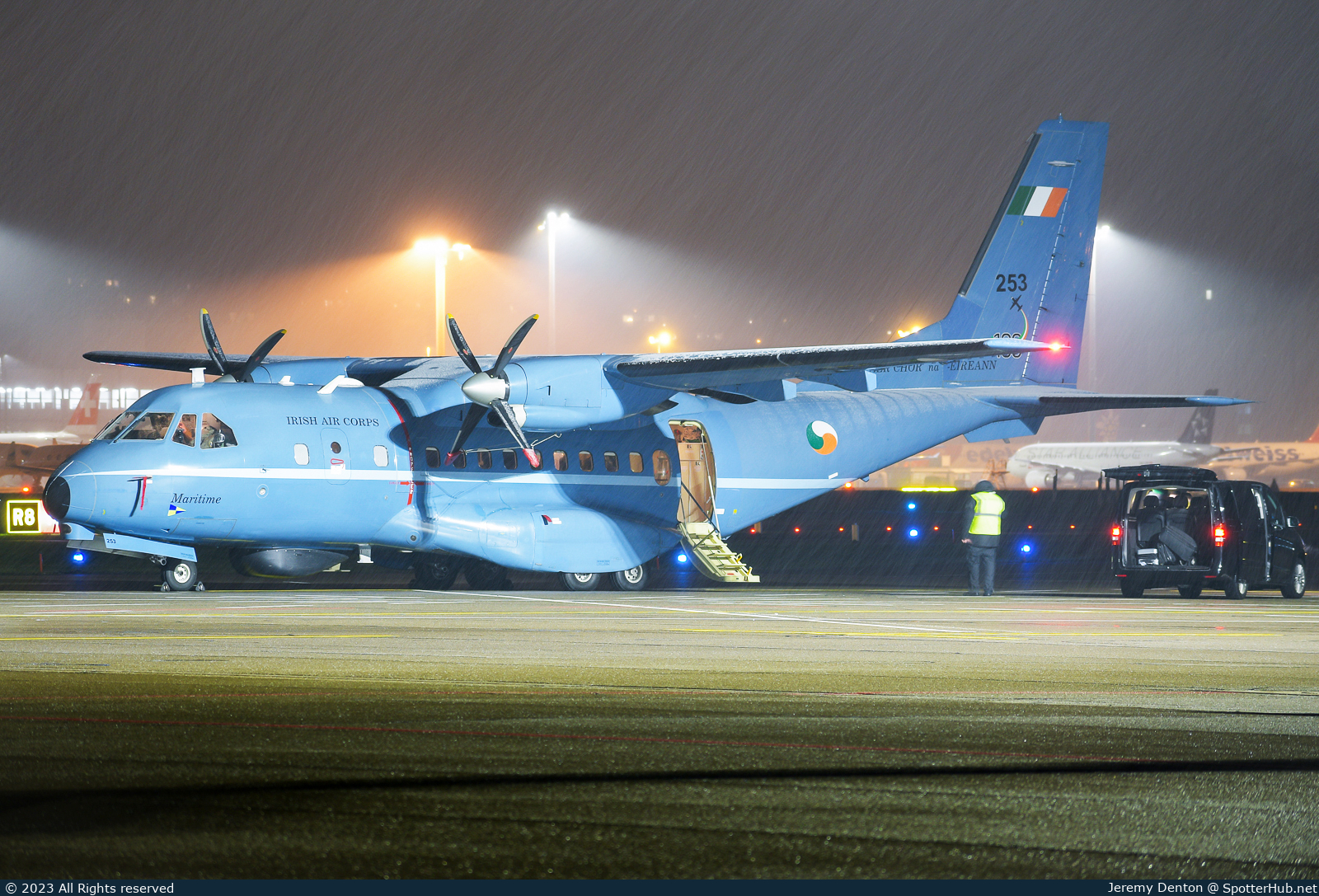 Photo of 253 - CASA CN-235M-100 operated by Irish Air Corps