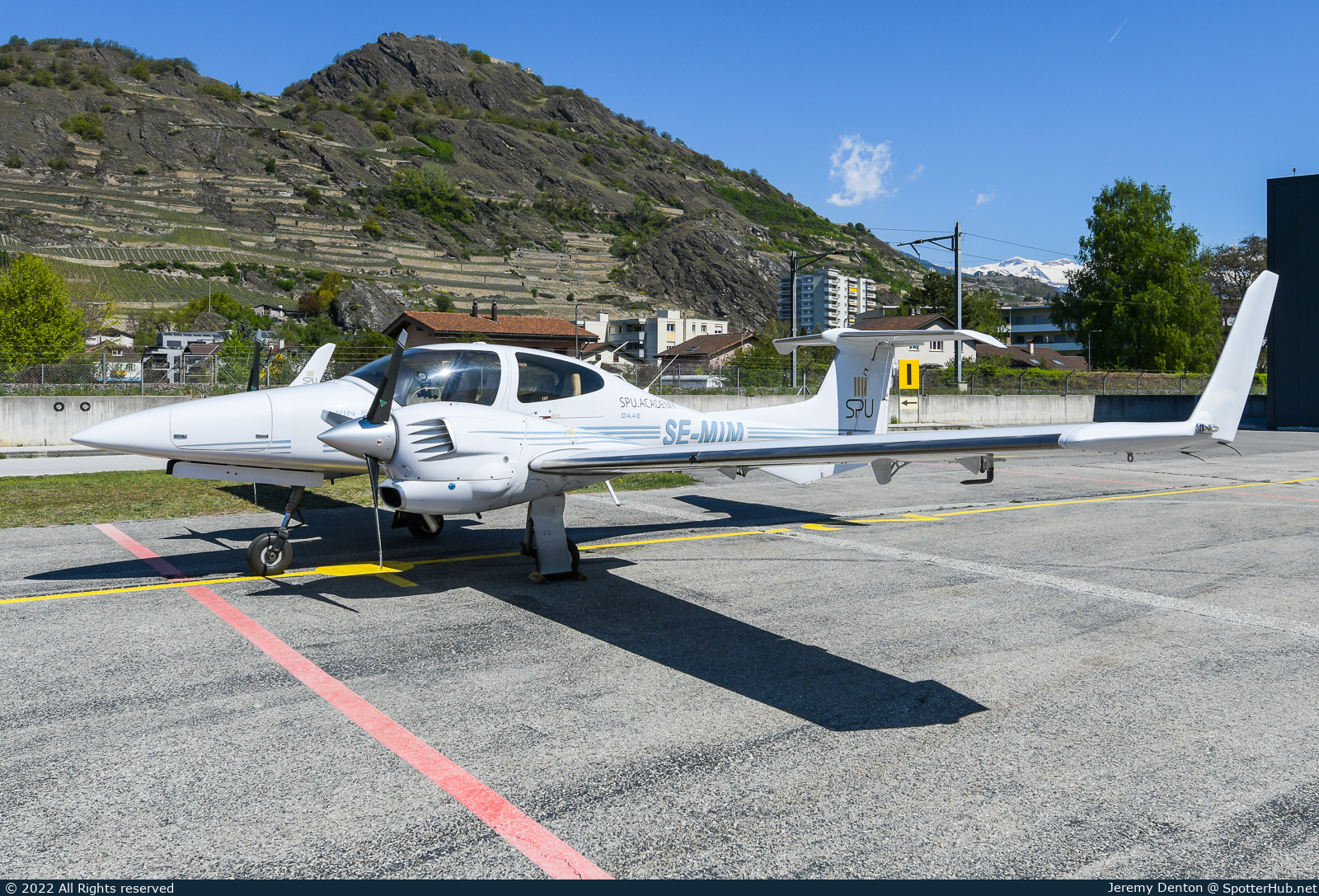Photo of SE-MIM - Diamond DA42 Twin Star operated by SPU Flight Academy