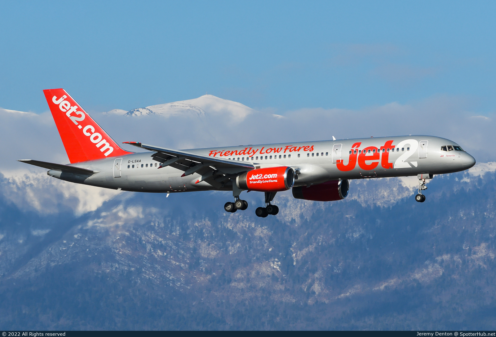 Photo of G-LSAA - Boeing 757-236 operated by Jet2
