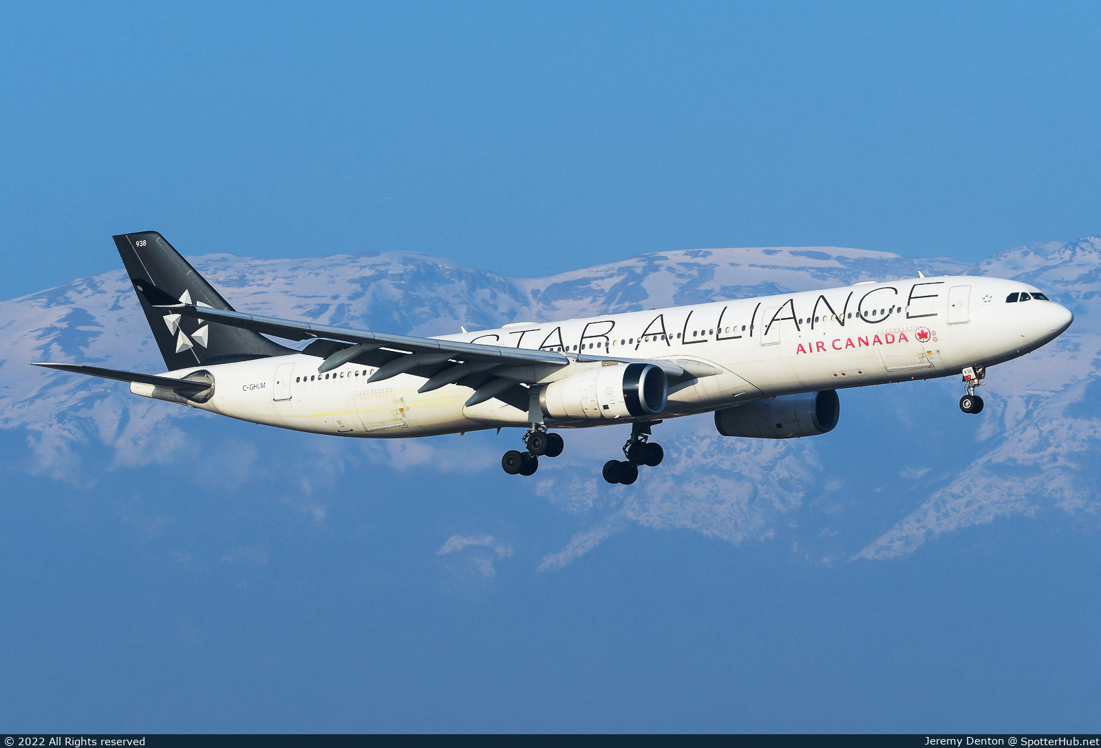 Photo of C-GHLM - Airbus A330-343 operated by Air Canada