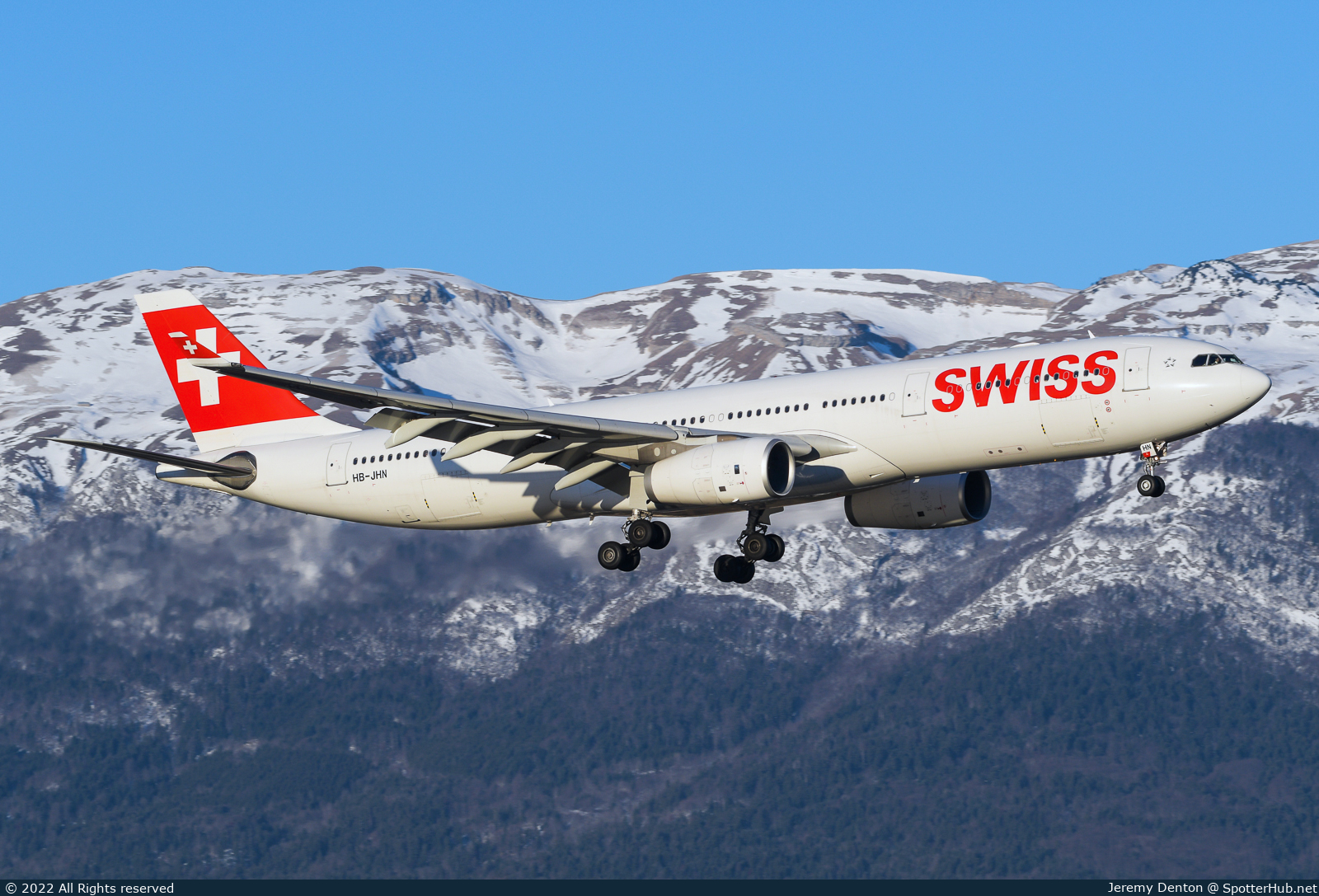 Photo of HB-JHN - Airbus A330-343 operated by Swiss International Air Lines