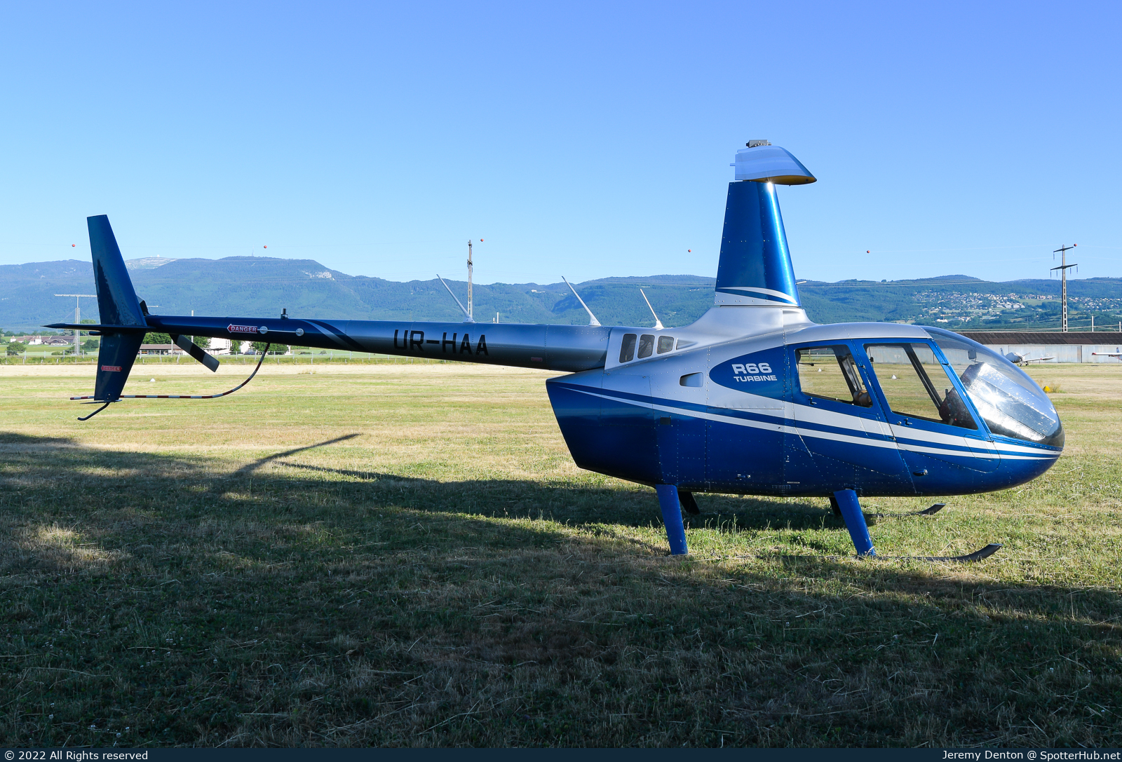 Photo of UR-HAA - Robinson R66 Turbine operated by Private