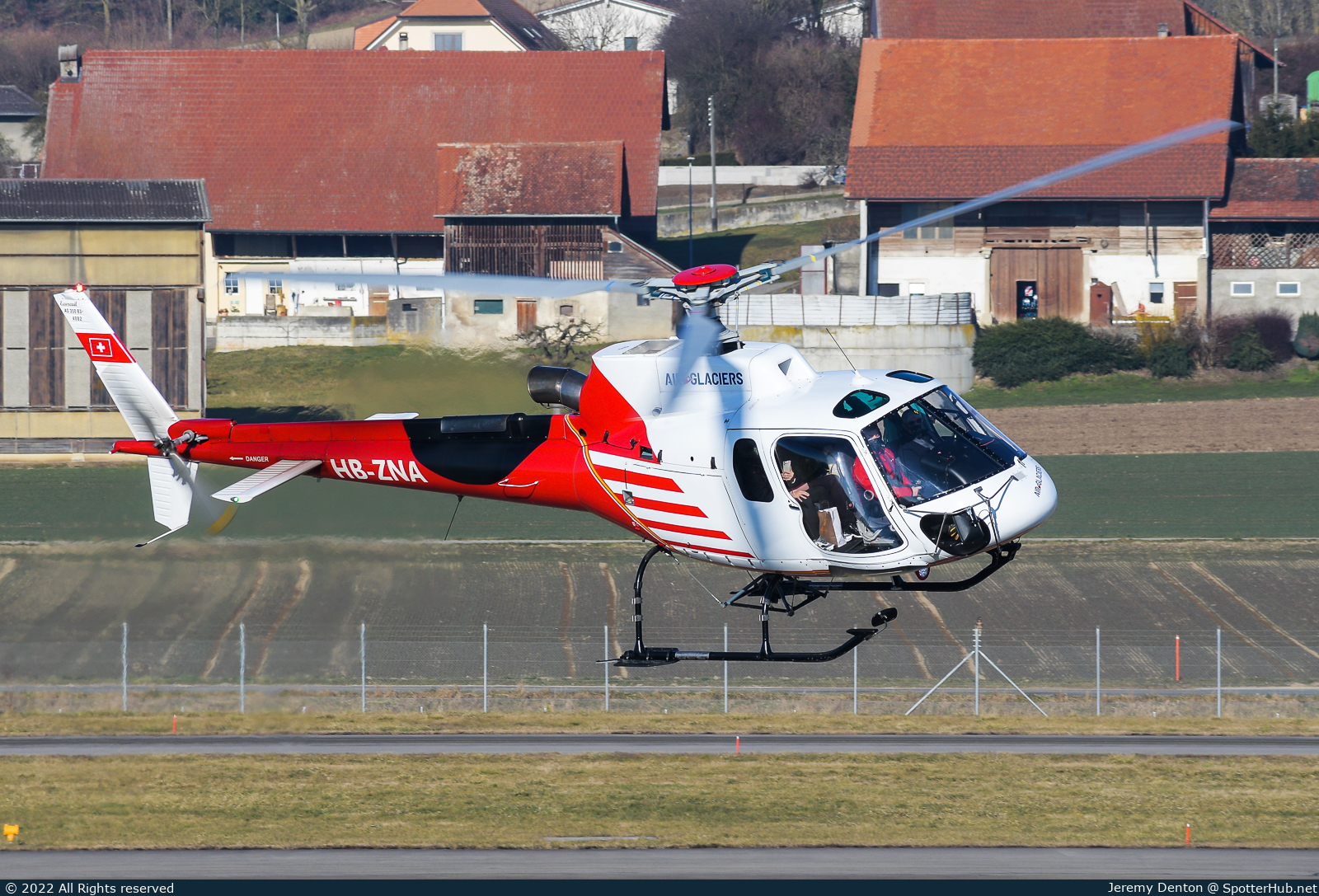 Photo of HB-ZNA - Aérospatiale AS350B3 Écureuil operated by Air Glaciers