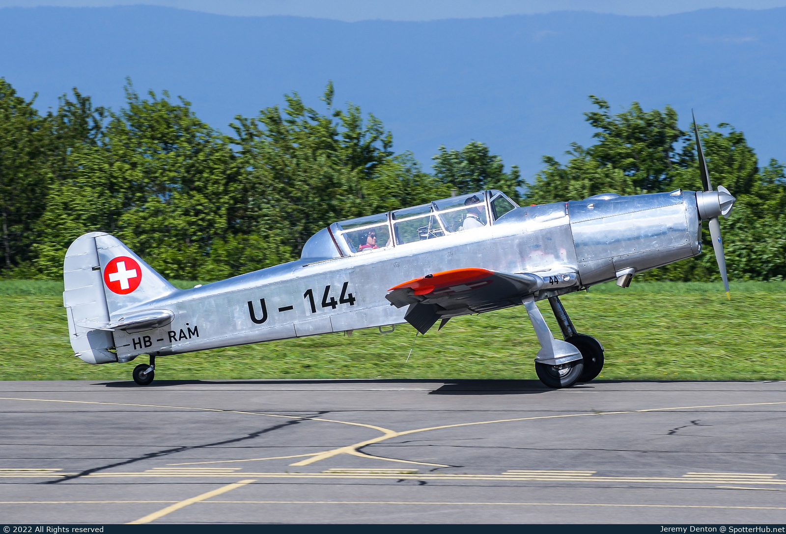 Photo of HB-RAM - Pilatus P-2-06 operated by Private