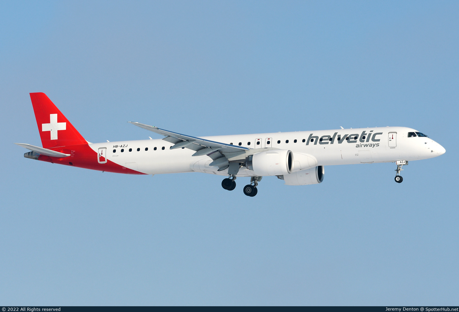 Photo of HB-AZJ - Embraer ERJ-195-E2 operated by Helvetic Airways
