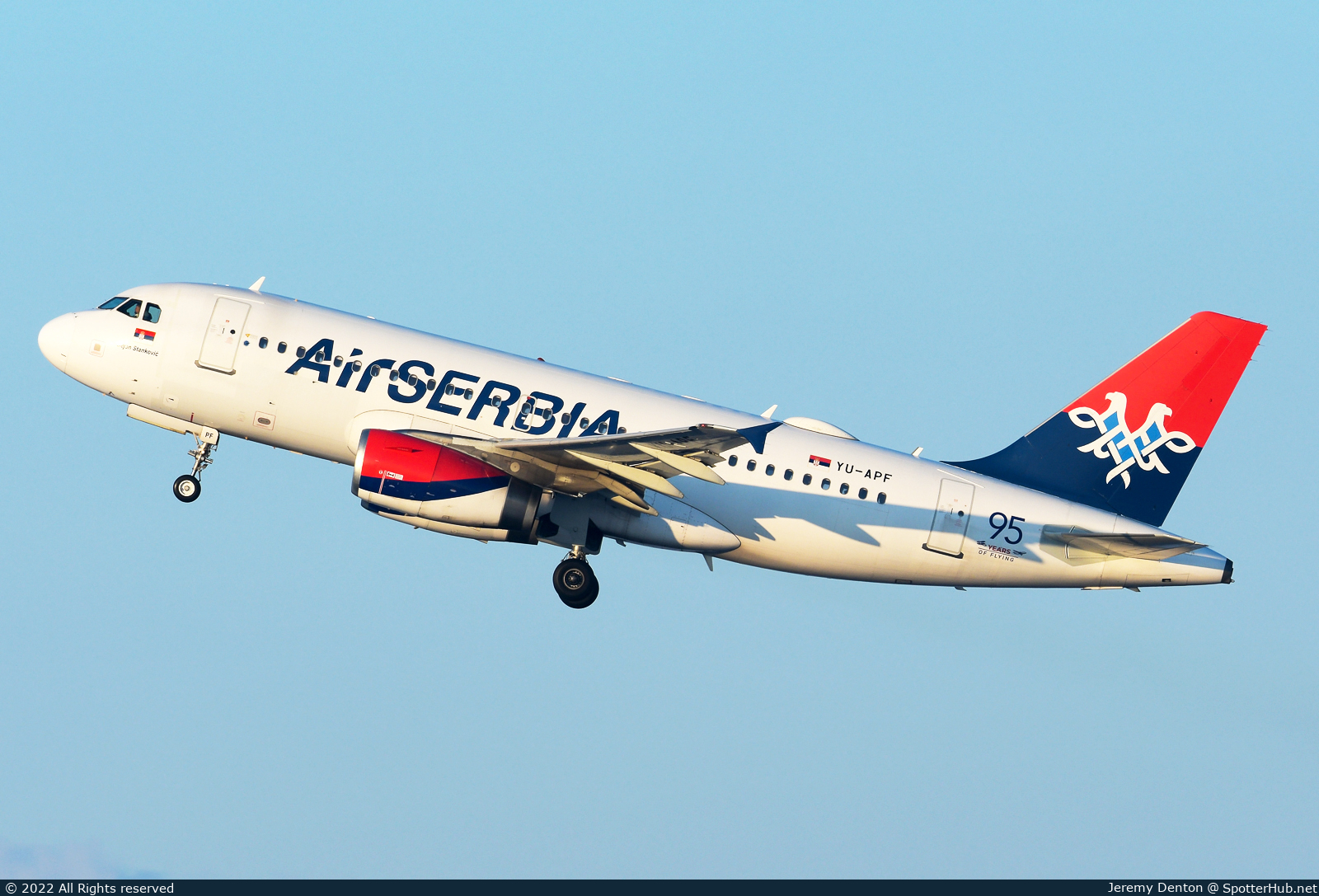 Photo of YU-APF - Airbus A319-132 operated by Air Serbia