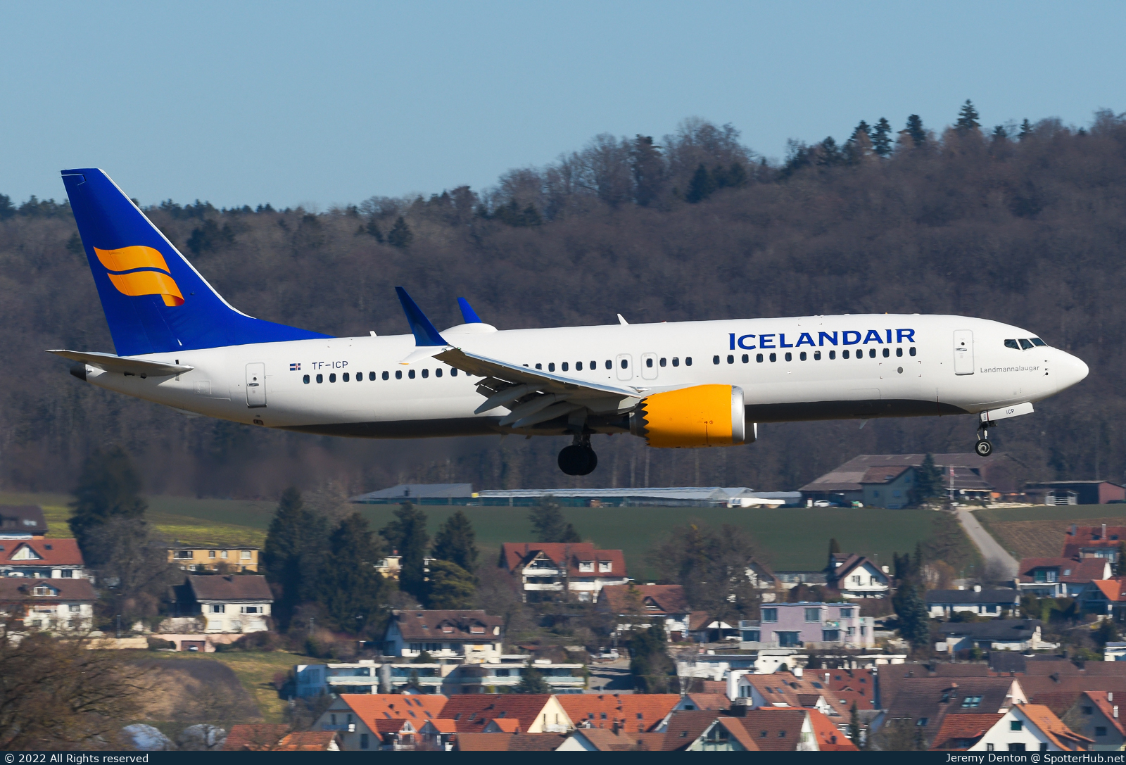 Photo of TF-ICP - Boeing 737 MAX 8 operated by Icelandair