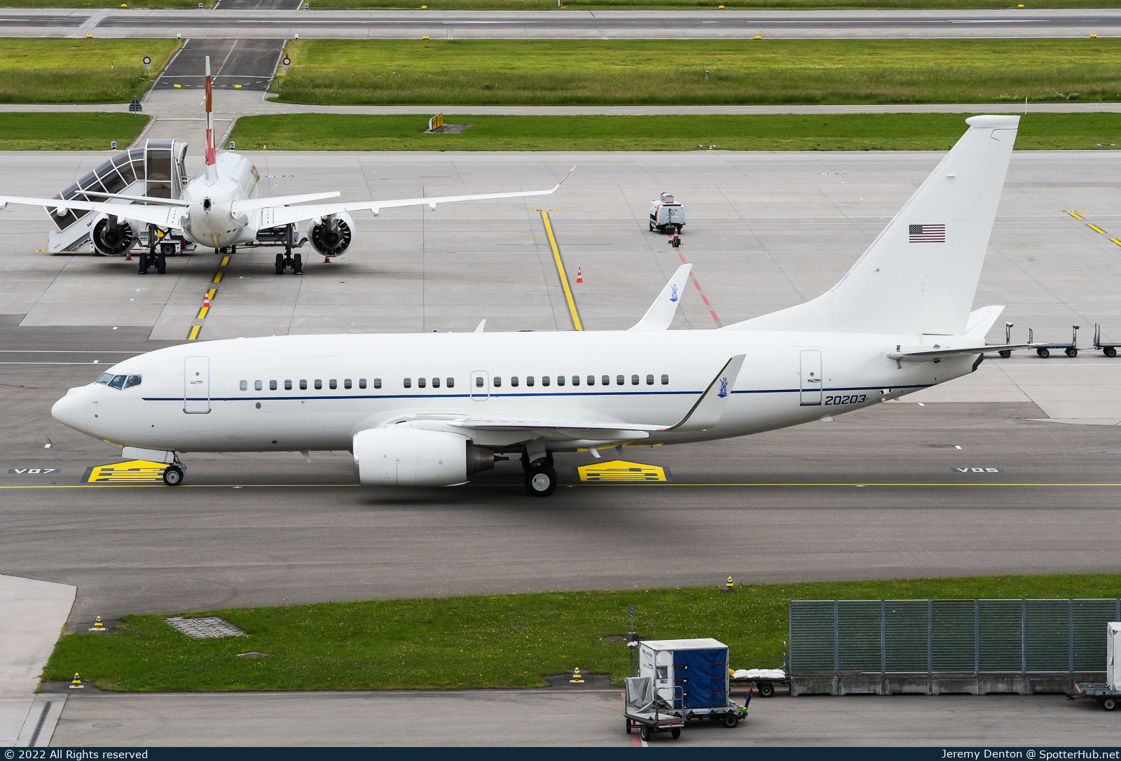 Photo of 02-0203 - Boeing C-40C operated by US Air Force