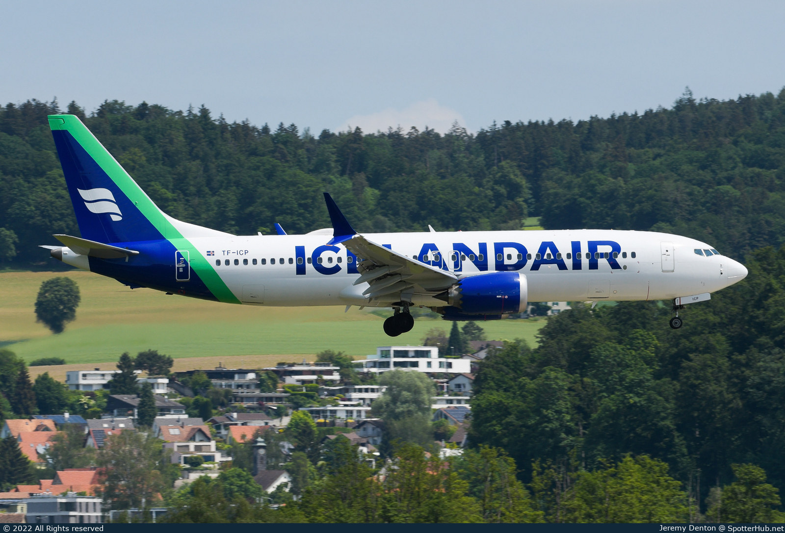 Photo of TF-ICP - Boeing 737 MAX 8 operated by Icelandair