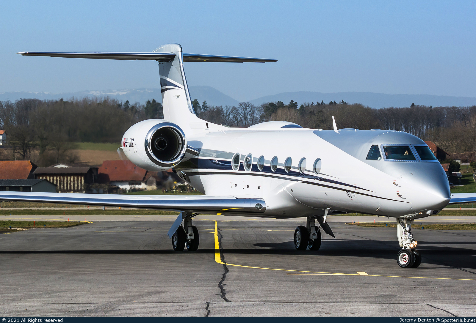 Photo of HB-JAZ - Gulfstream GV-SP (G550) operated by Jet Aviation Business Jets