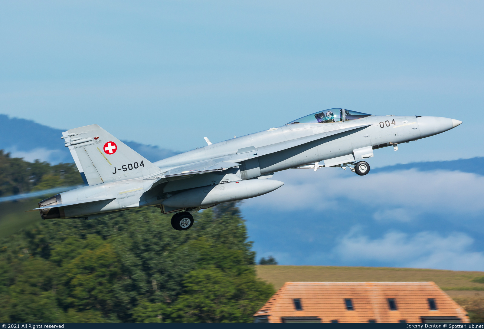 Photo of J-5004 - McDonnell Douglas F/A-18C Hornet operated by Swiss Air Force