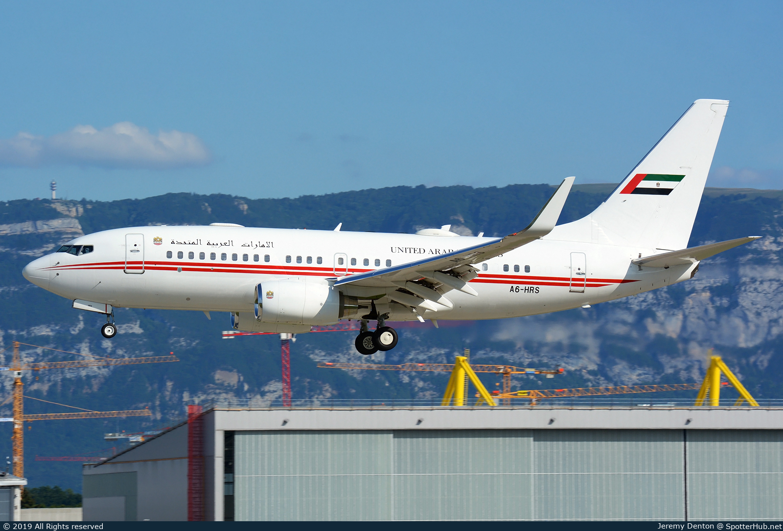 Photo of A6-HRS - Boeing 737-7E0(BBJ) operated by Dubai Royal Air Wing