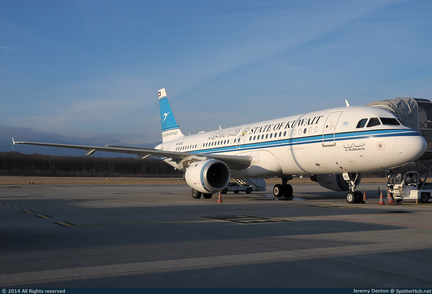 Photo of 9K-AKD - Airbus A320-212 operated by Government of Kuwait