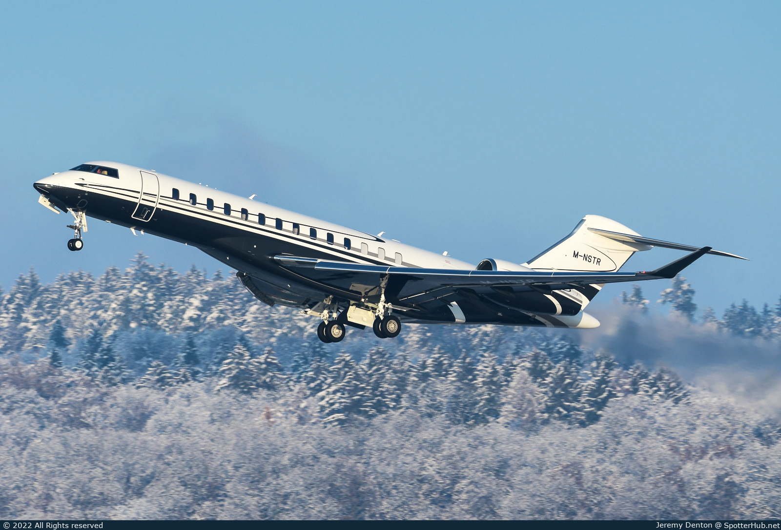 Photo of M-NSTR - Bombardier Global 7500 operated by Private