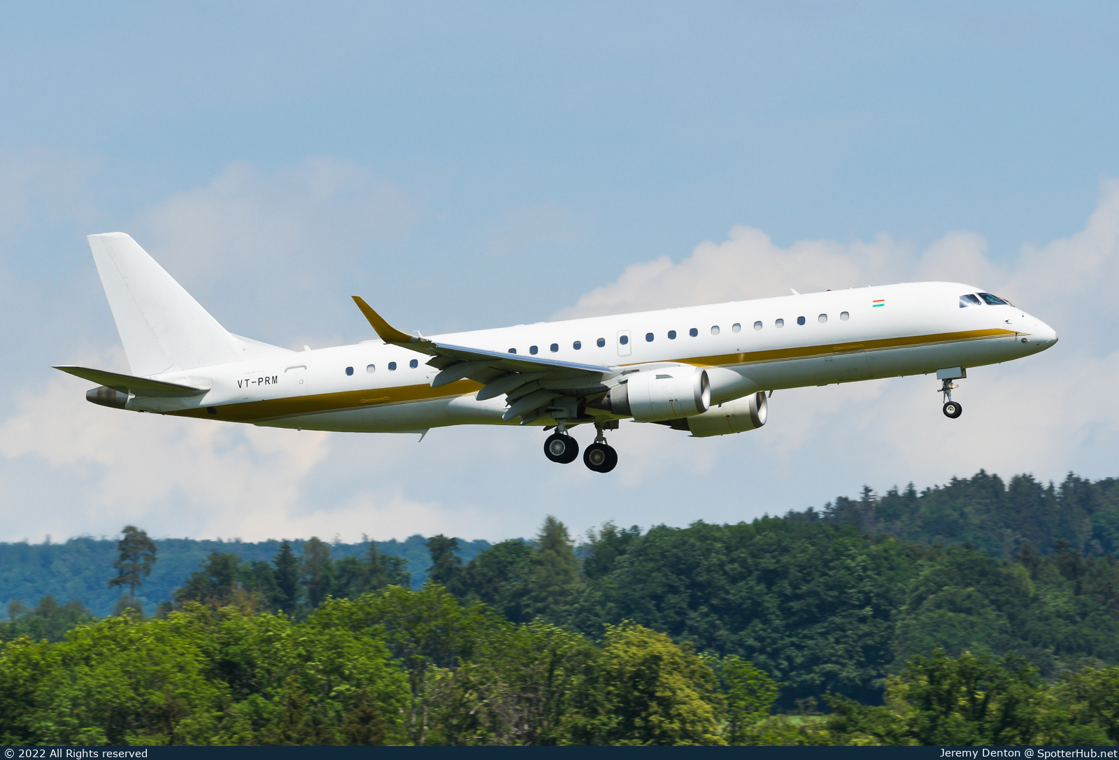 Photo of VT-PRM - Embraer Lineage 1000 operated by Mytri Aviation