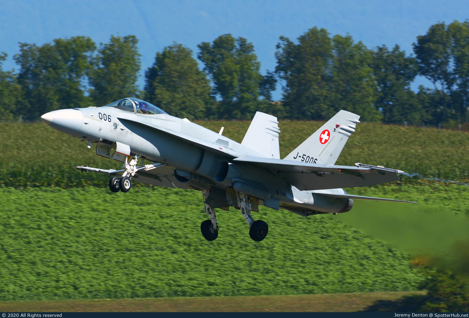 Photo of J-5006 - McDonnell Douglas F/A-18C Hornet operated by Swiss Air Force