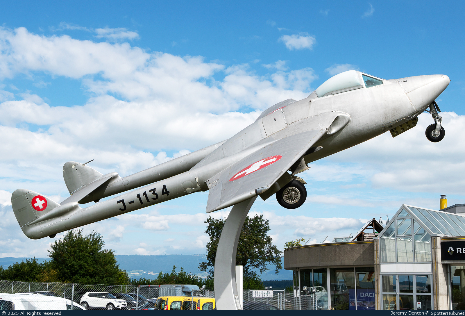Photo of J-1134 - De Havilland DH-100 Vampire FB.6 operated by Swiss Air Force
