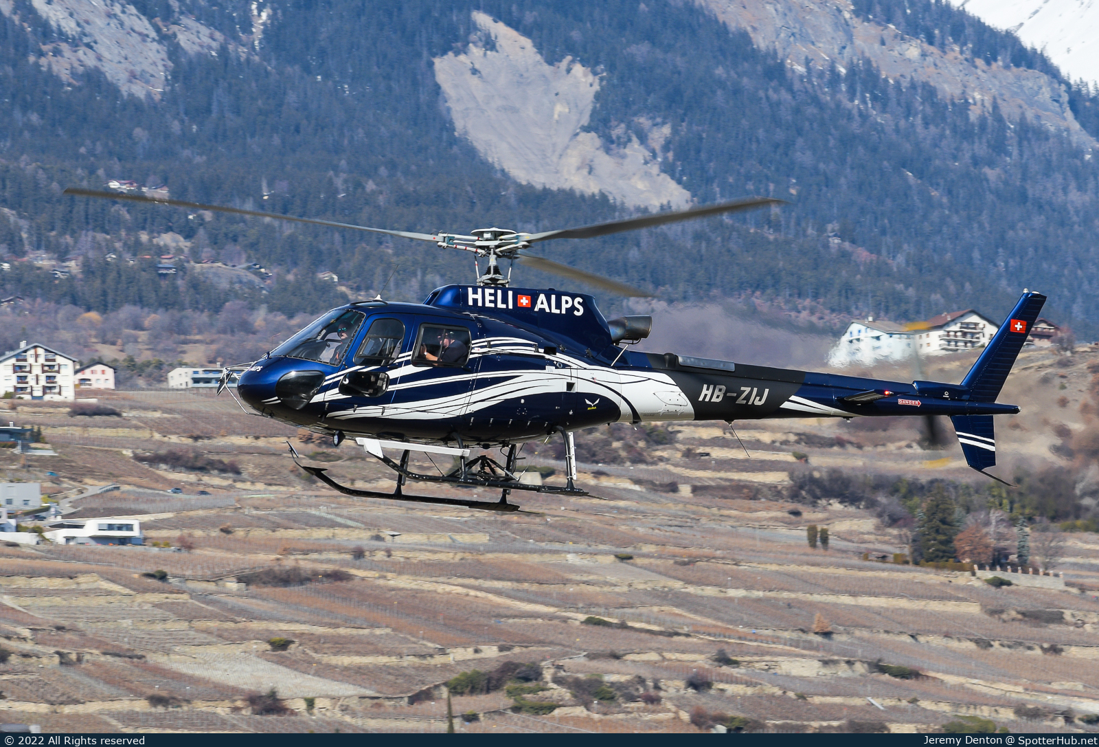Photo of HB-ZIJ - Aérospatiale AS350B3 Écureuil operated by Héli-Alpes