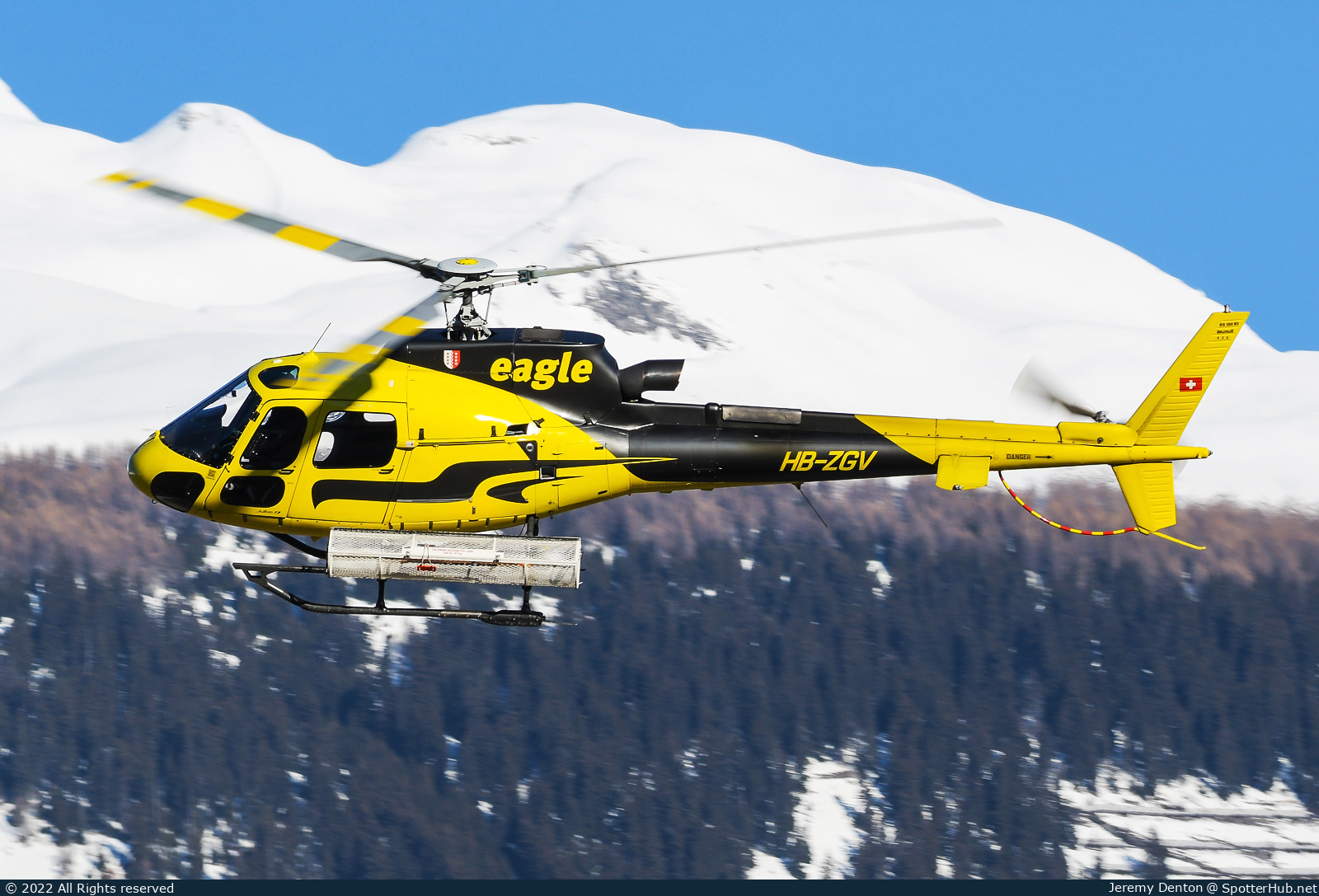 Photo of HB-ZGV - Aérospatiale AS350B3 Écureuil operated by Eagle Valais (opb Swift Copters)