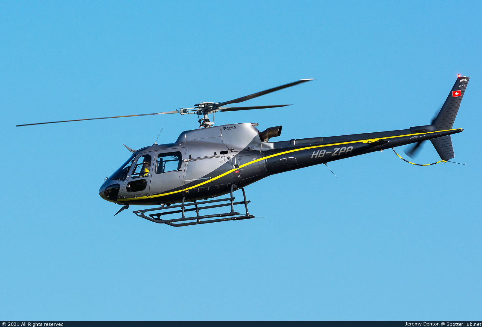 Photo of HB-ZPR - Airbus Helicopters H125 operated by Verein Helibiz