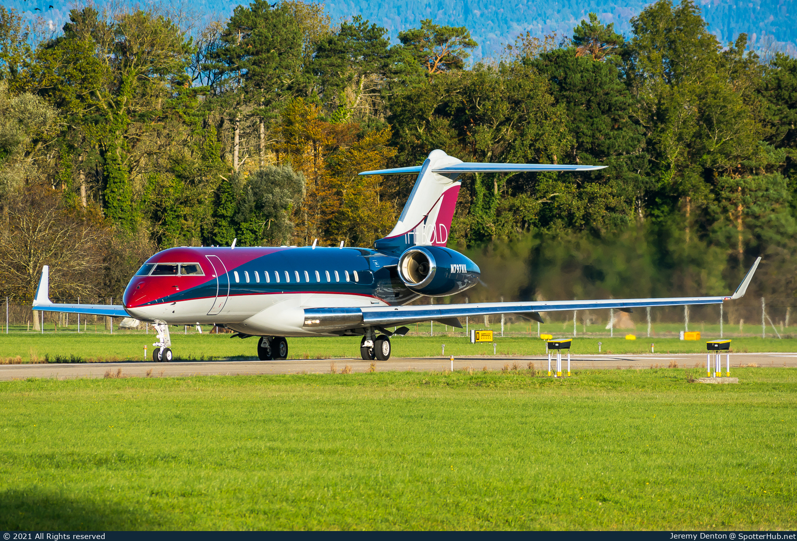 Photo of N797KK - Bombardier Global Express XRS operated by Kohler