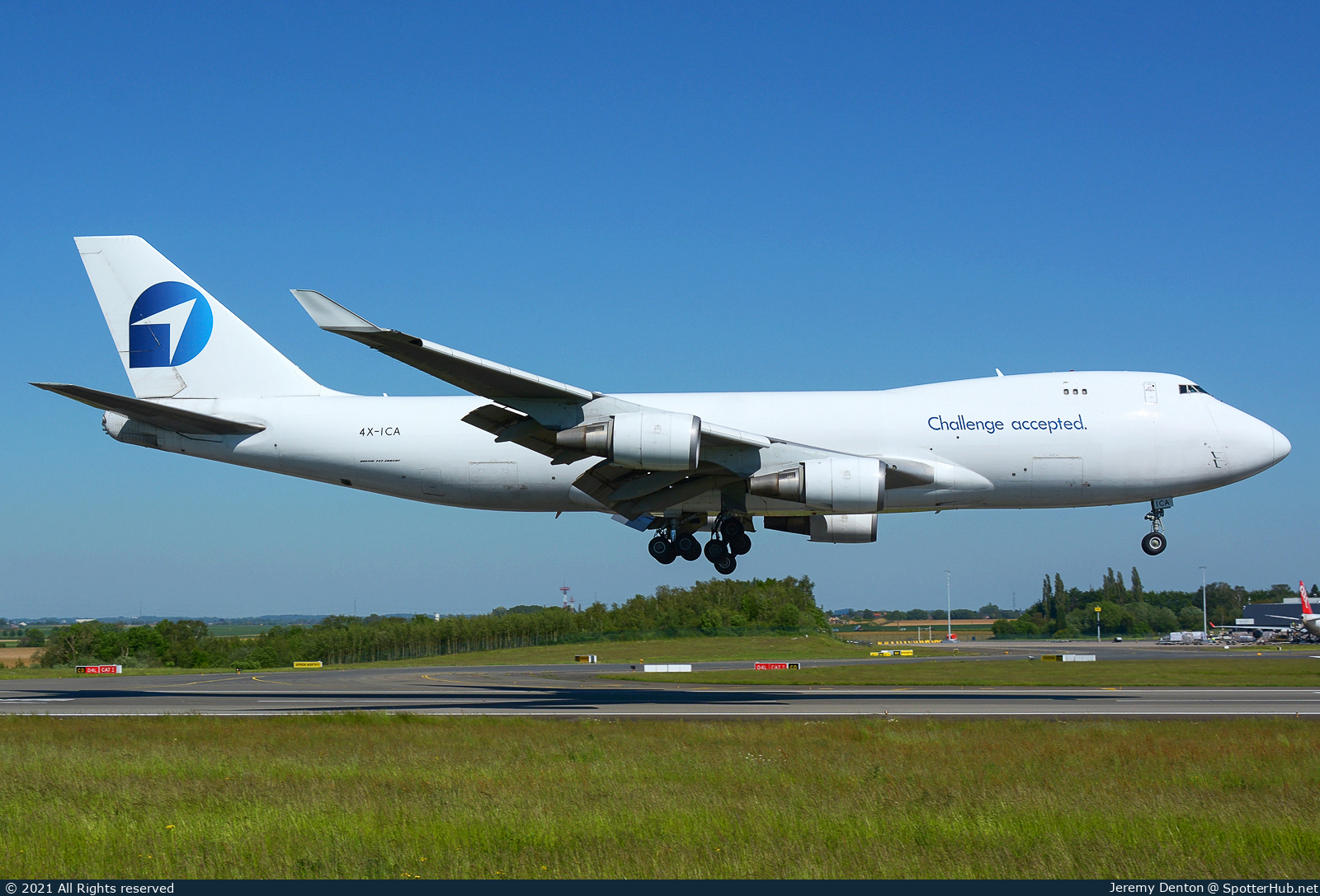 Photo of 4X-ICA - Boeing 747-4EVF(ER) operated by Challenge Airlines IL
