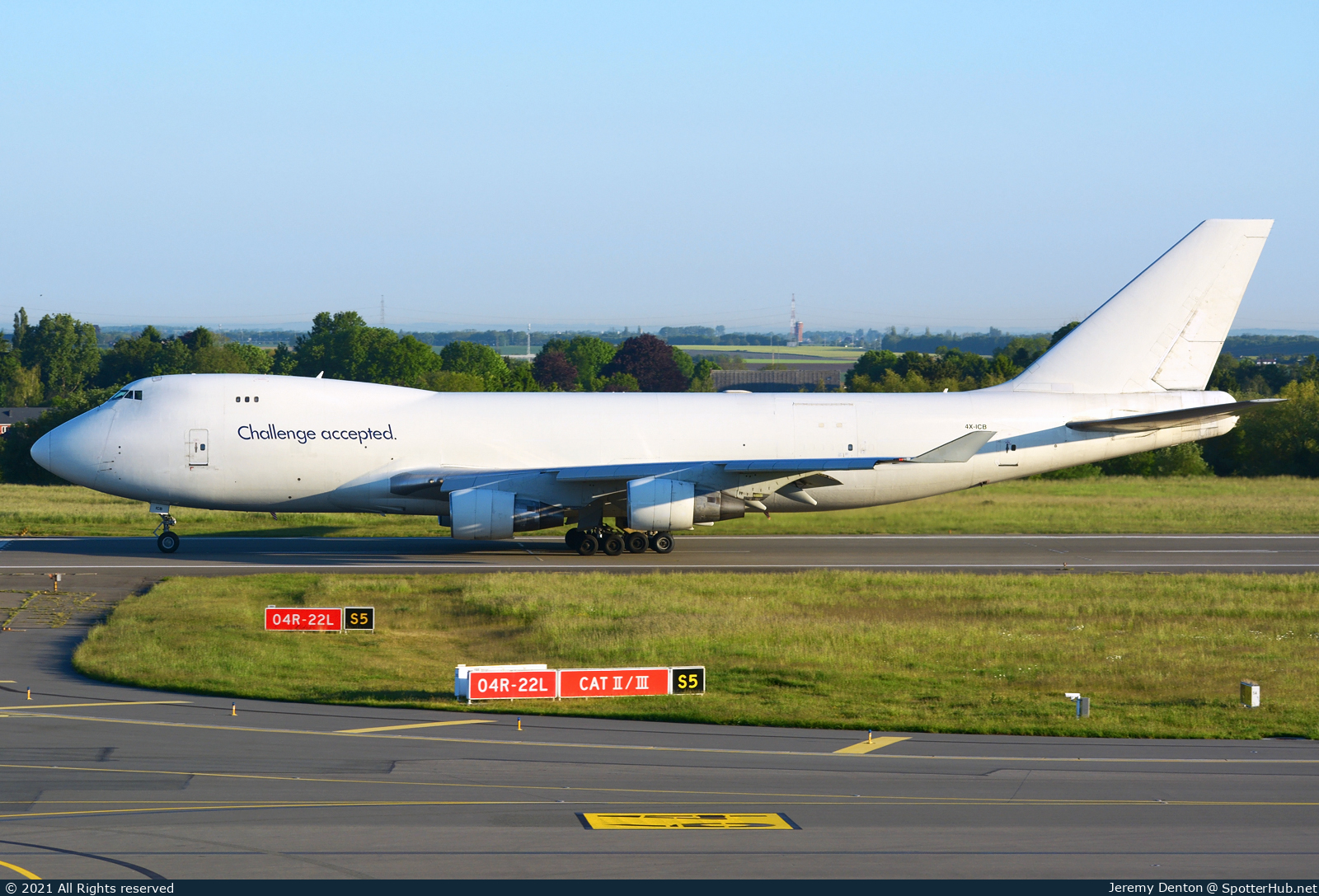 Photo of 4X-ICB - Boeing 747-412F operated by CAL Cargo Air Lines