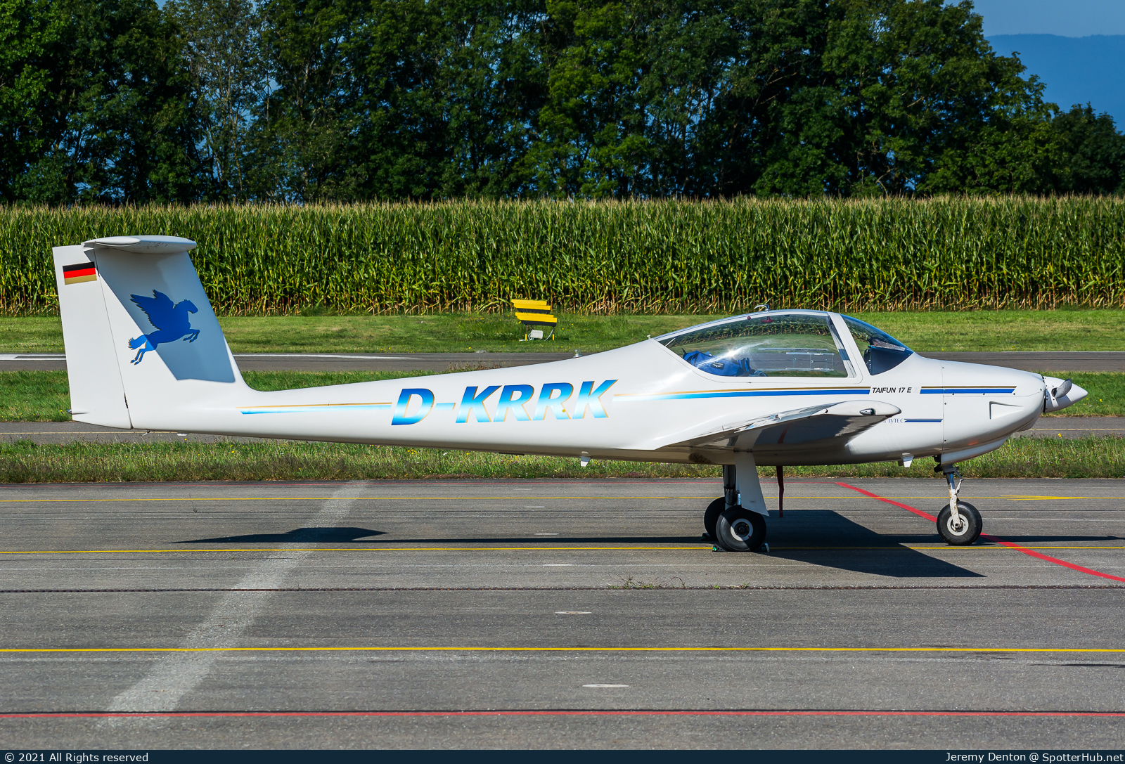 Photo of D-KRRK - Valentin Taifun 17E operated by Private