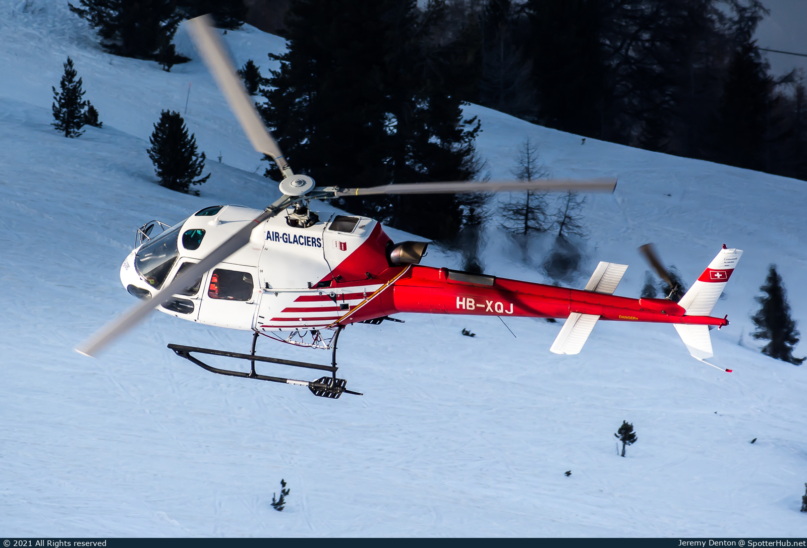 Photo of HB-XQJ - Aérospatiale AS350B3 Écureuil at Croix de Coeur