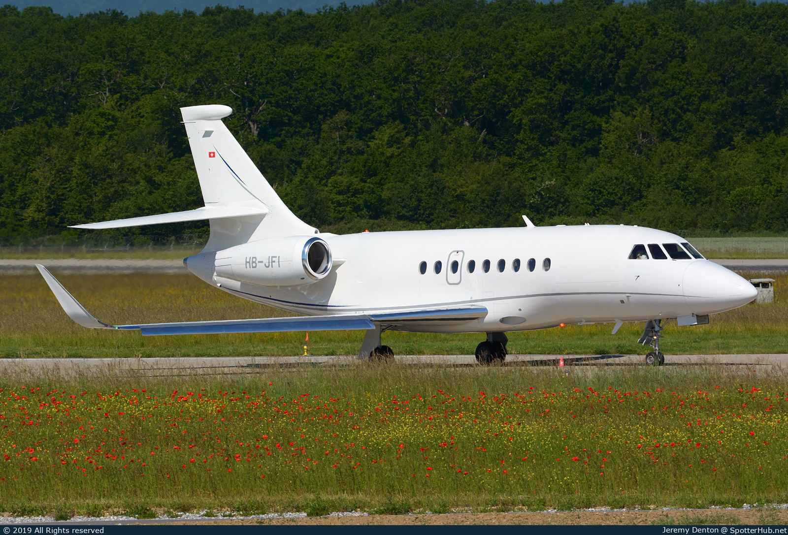 Photo of HB-JFI - Dassault Falcon 2000LX operated by Jet Aviation Business Jets