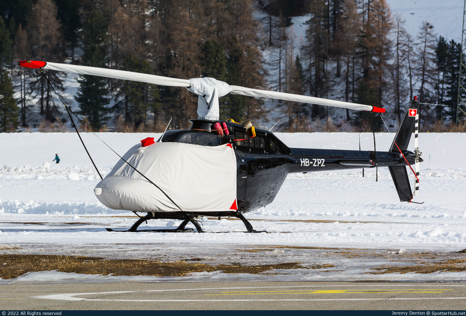 Photo of HB-ZPZ - Agusta-Bell AB-206B JetRanger II operated by Airport Helicopter