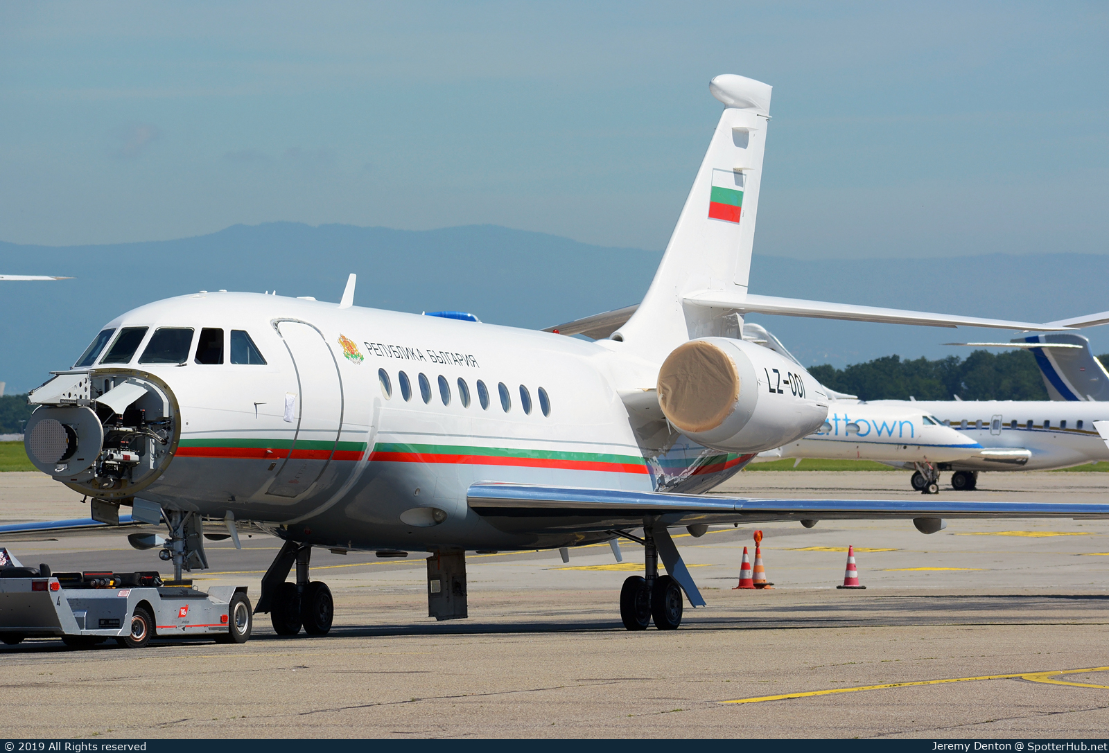 Photo of LZ-OOI - Dassault Falcon 2000 operated by Government of Bulgaria