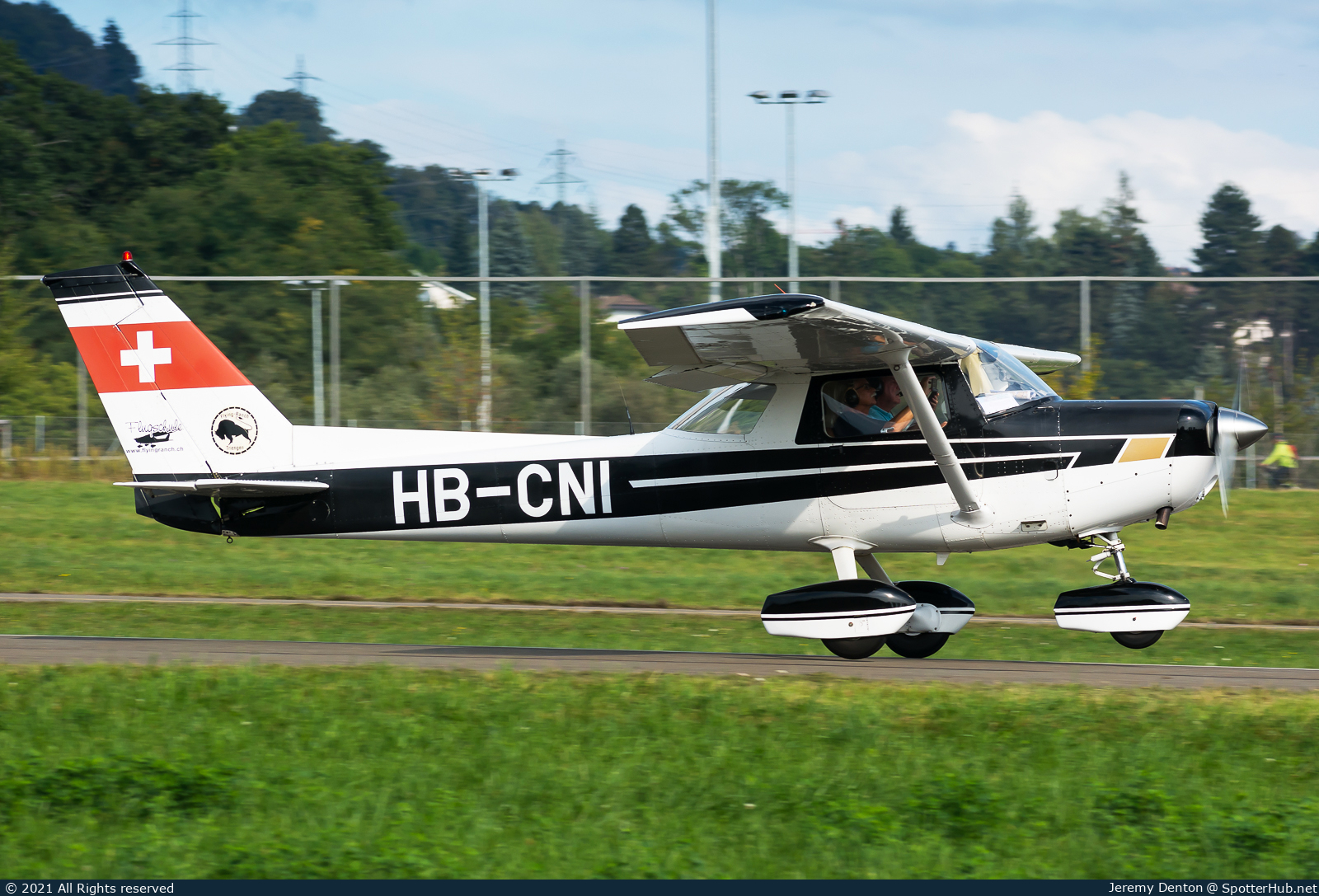 Photo of HB-CNI - Reims-Cessna F152 operated by Flying-Ranch Triengen