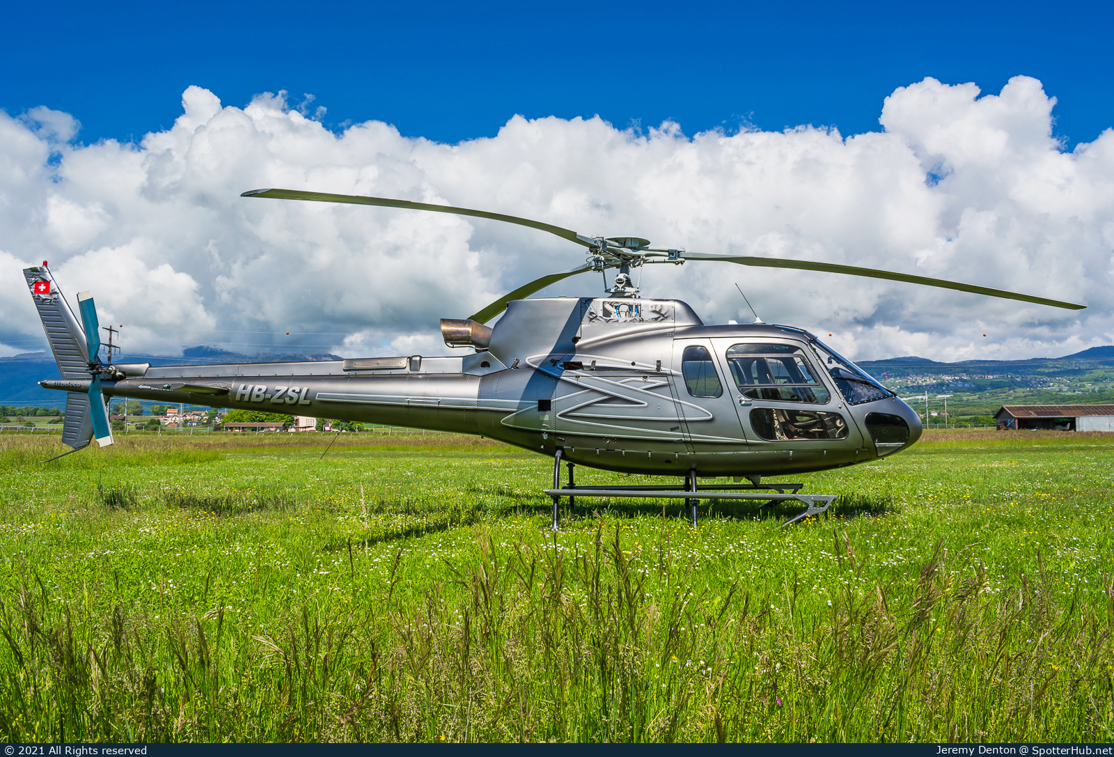 Photo of HB-ZSL - Aérospatiale AS350B3 Écureuil operated by Swift Copters